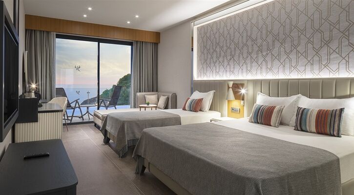 Mylome Luxury Hotel & Resort