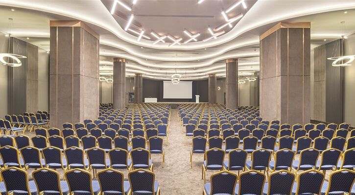 Mylome Luxury Hotel & Resort