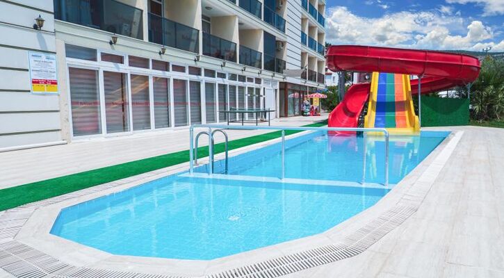 Belmare Hotel