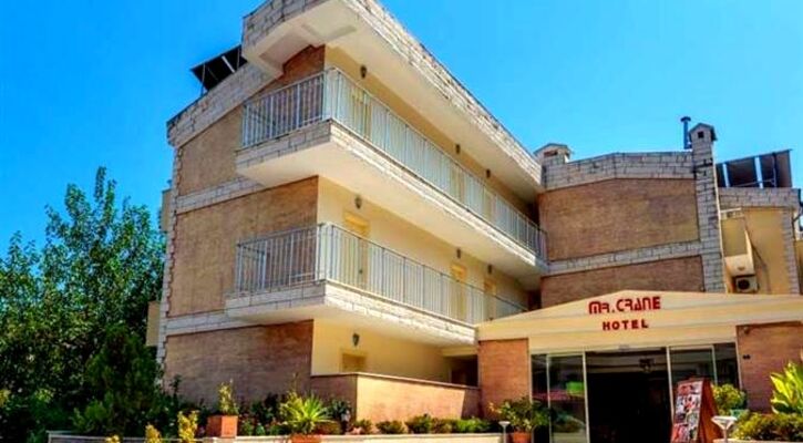 Mr. Crane Hotel