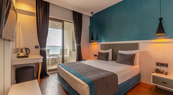 Tema 242 Hotel