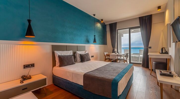Tema 242 Hotel