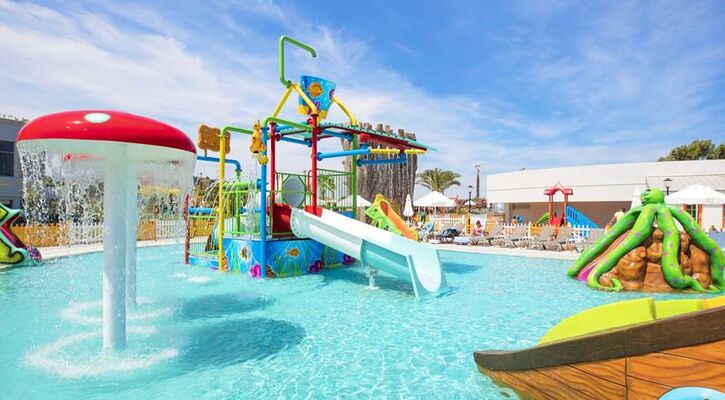 Palm Wings Ephesus Hotel & Resort 