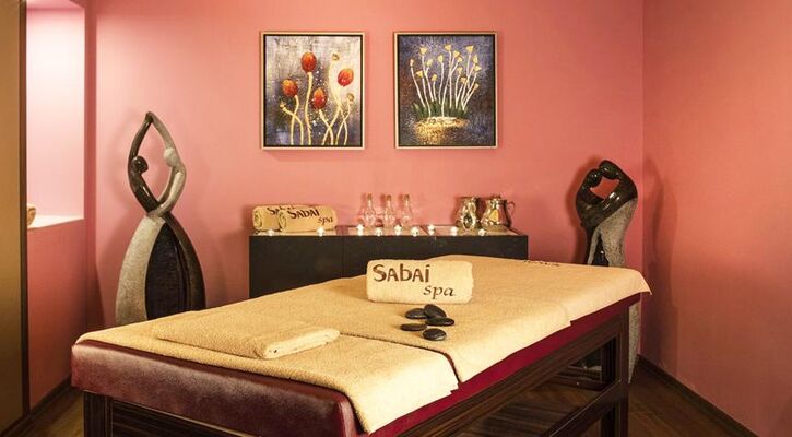 Palm Wings Ephesus Hotel & Resort 