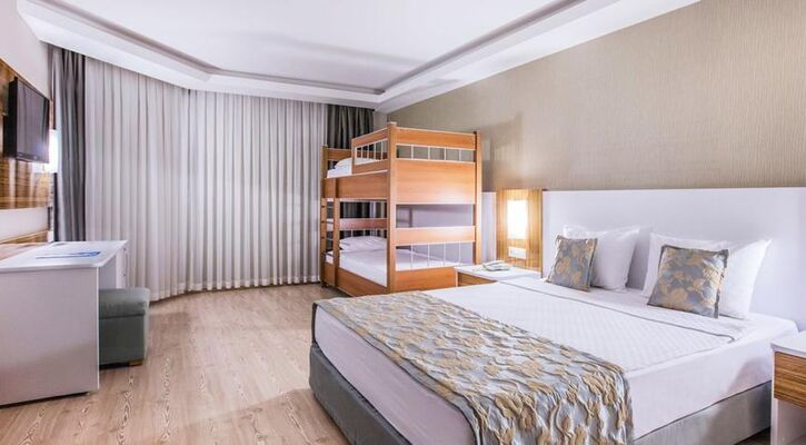 Palm Wings Ephesus Hotel & Resort 