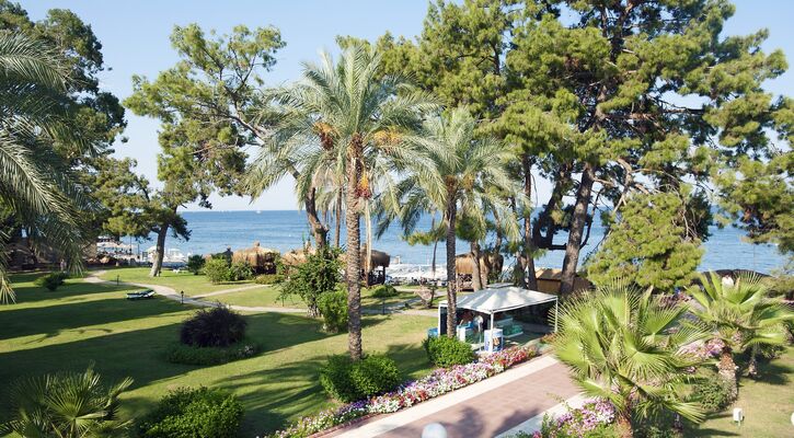 Crystal Aura Beach Resort & Spa