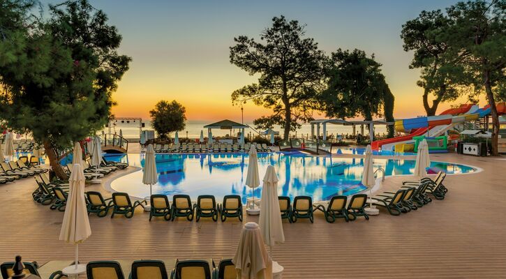 Crystal Aura Beach Resort & Spa