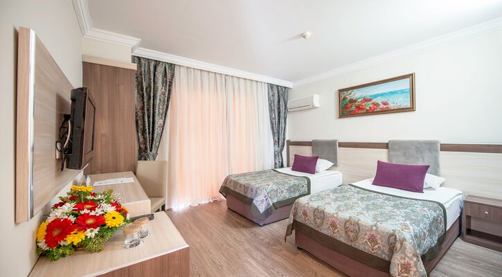 Crystal Aura Beach Resort & Spa