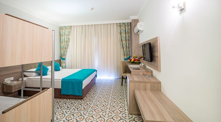 Crystal Aura Beach Resort & Spa