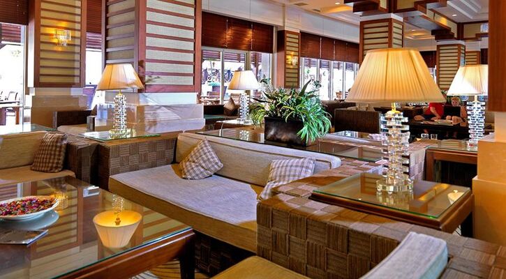 Crystal Deluxe Resort & Spa