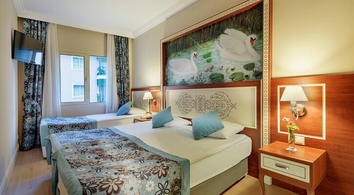 Crystal Paraiso Verde Resort & Spa