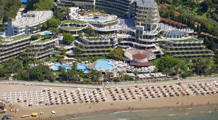 Crystal Sunrise Queen Luxury Resort & Spa