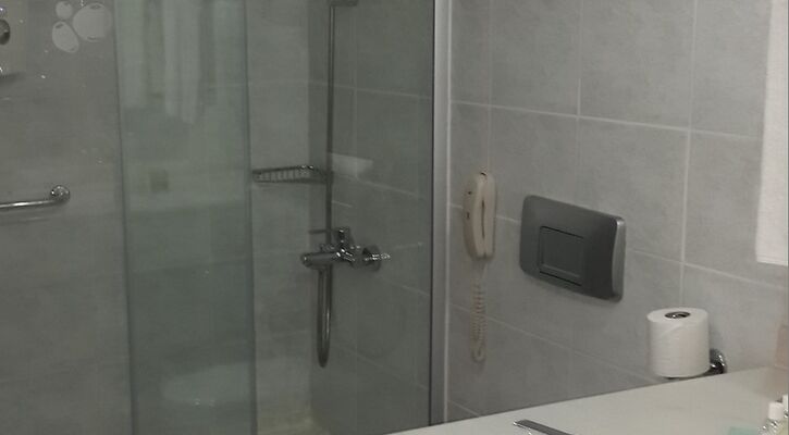 Crystal Sunrise Queen Luxury Resort & Spa