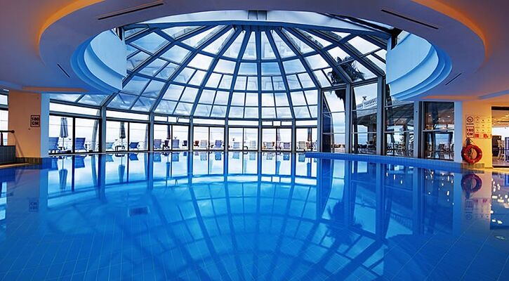 Crystal Sunrise Queen Luxury Resort & Spa