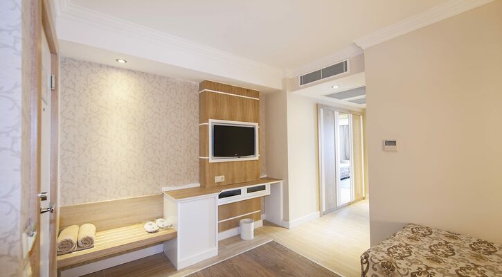 Crystal Sunset Luxury Resort & Spa