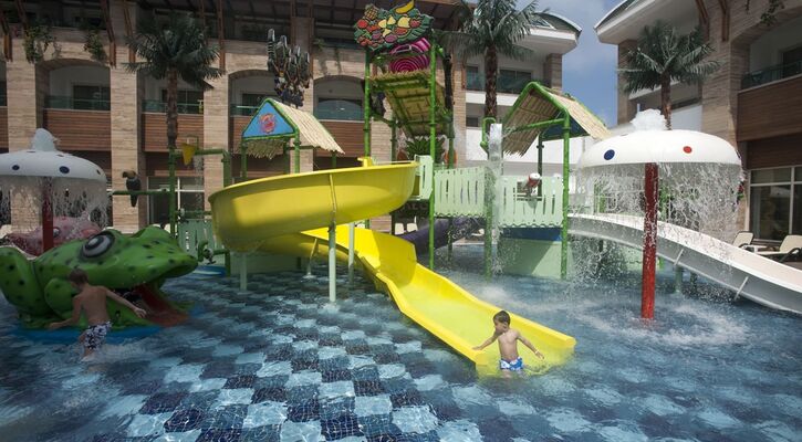 Crystal Waterworld Resort & Spa