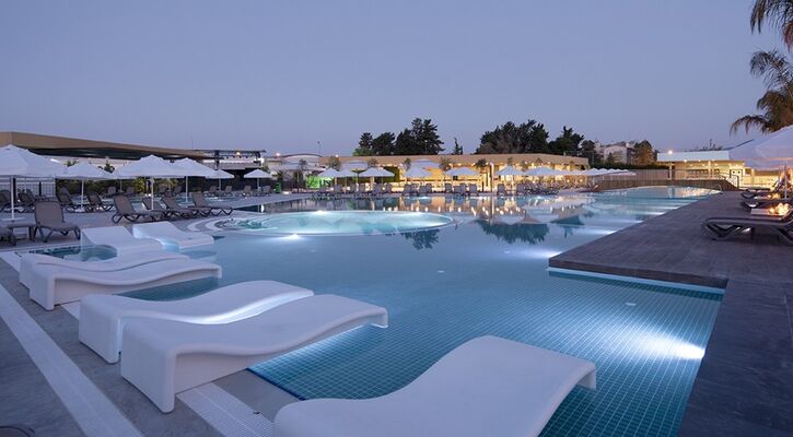 Green Garden Resort & Spa