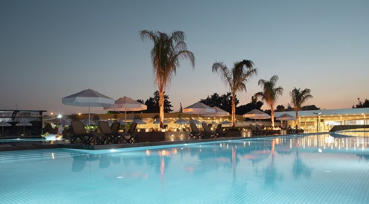 Green Garden Resort & Spa