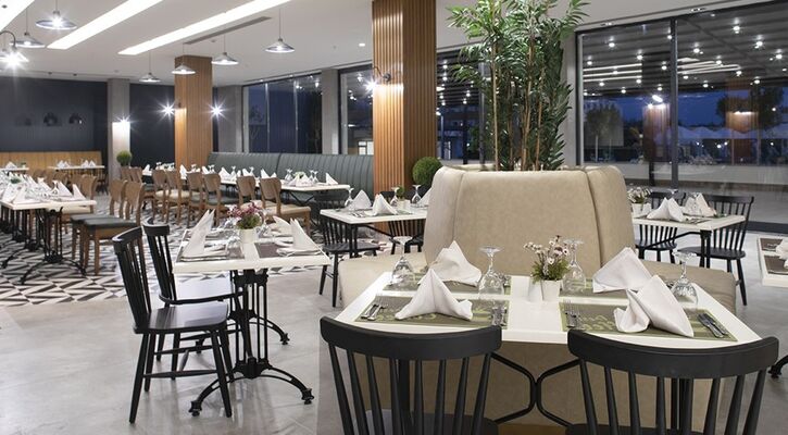 Green Garden Resort & Spa