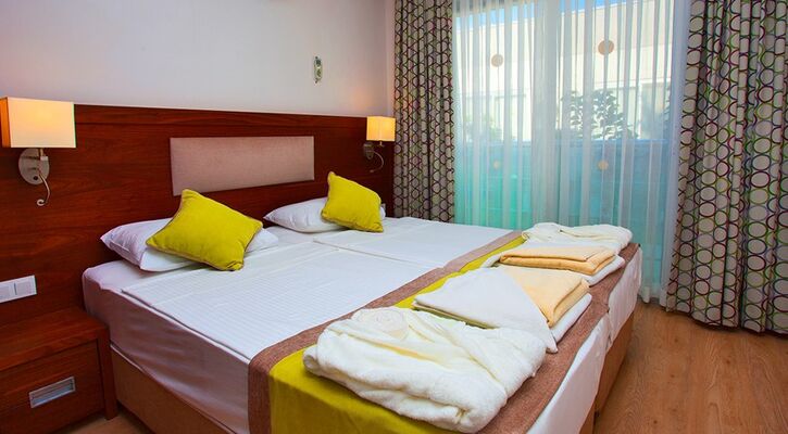 Green Garden Resort & Spa