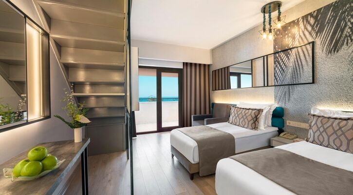 Club Hotel Turan Prince World