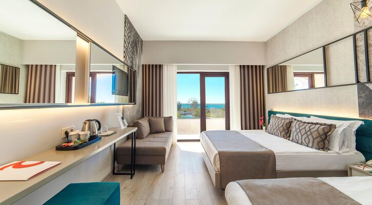 Club Hotel Turan Prince World