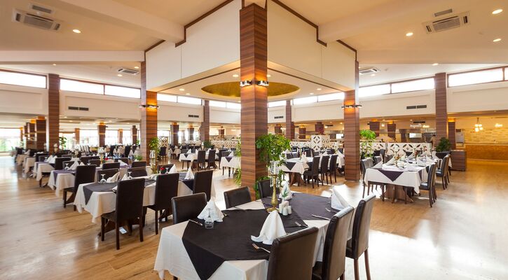 Club Hotel Turan Prince World