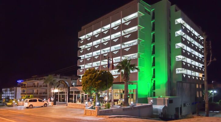Green Gold Hotel
