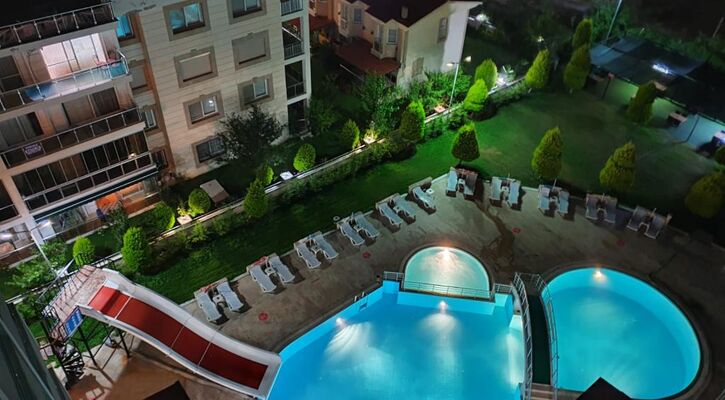 Green Gold Hotel