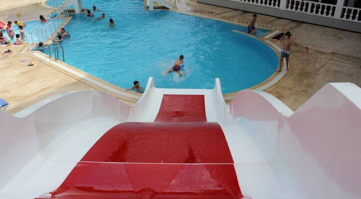 Green Gold Hotel