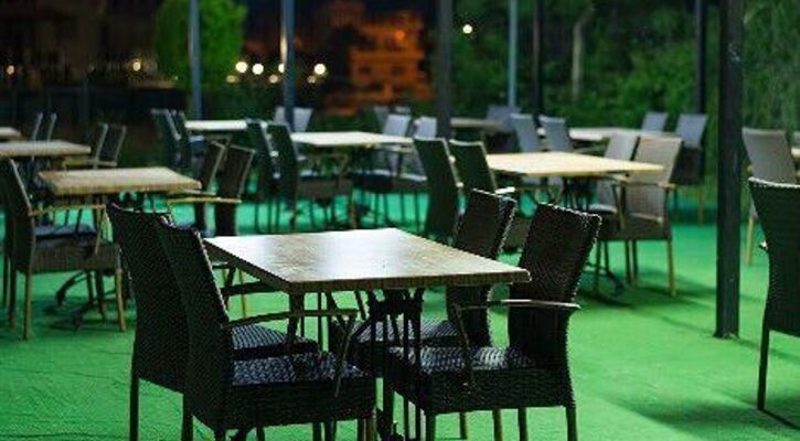 Green Gold Hotel