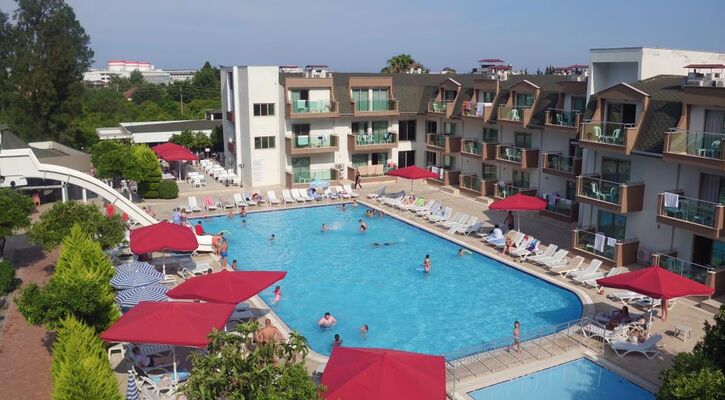 Monna Roza Garden Resort Hotel