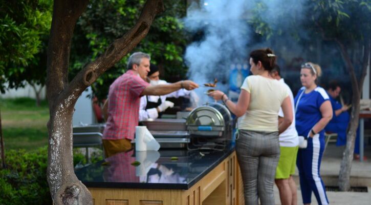 Monna Roza Garden Resort Hotel