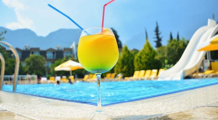 Monna Roza Garden Resort Hotel