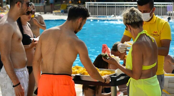 Monna Roza Garden Resort Hotel