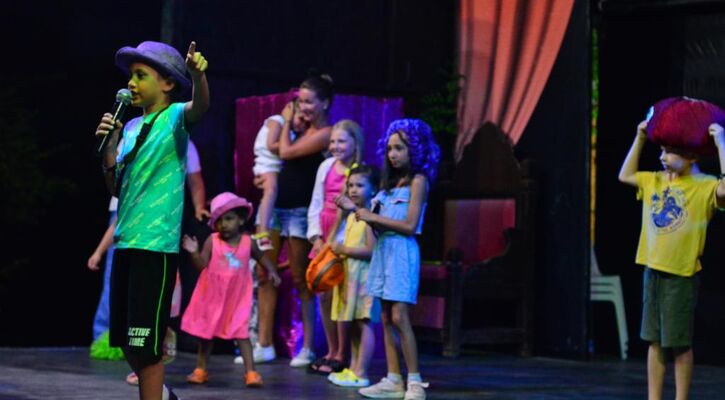 Monna Roza Garden Resort Hotel