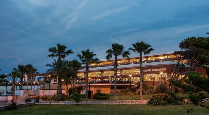 City Royal Hotel And Casino
