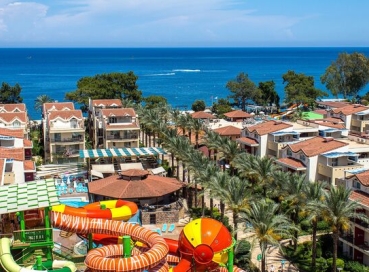 Crystal Aura Beach Resort & Spa