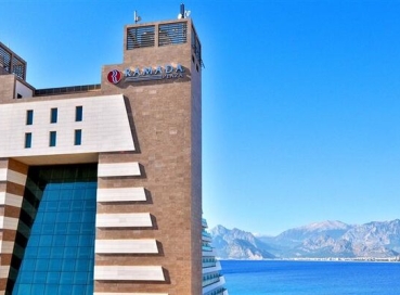 Ramada Plaza By Wyndham