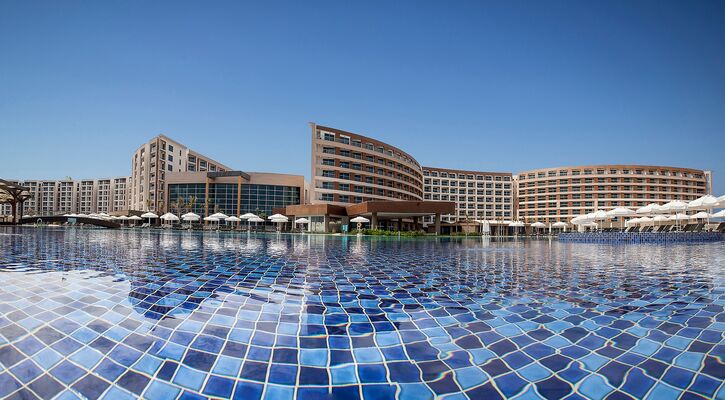 Elexus Hotel Resort