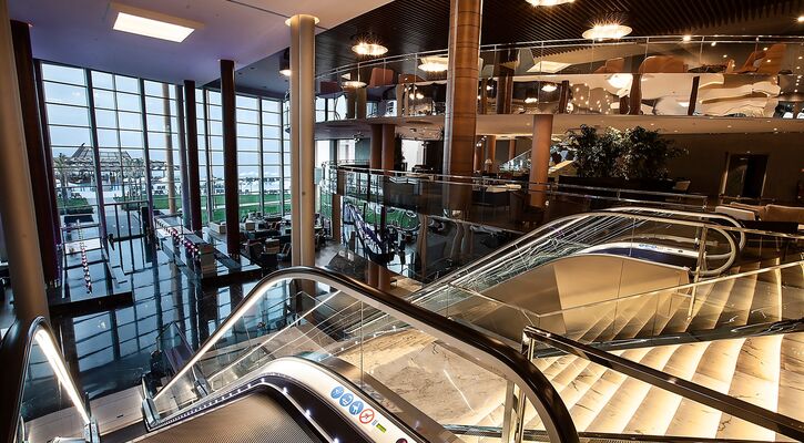Elexus Hotel Resort