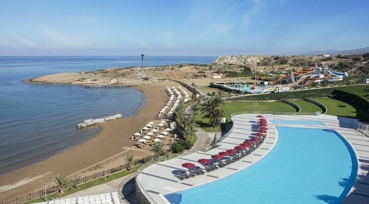 Elexus Hotel Resort