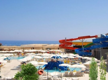 Hedef Beach Resort & Spa