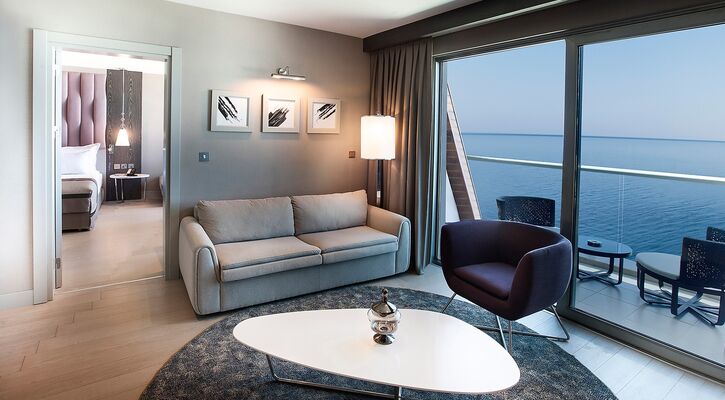 Elexus Hotel Resort