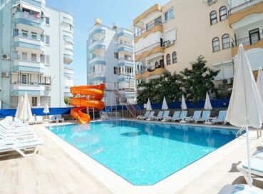 Risus Park Hotel