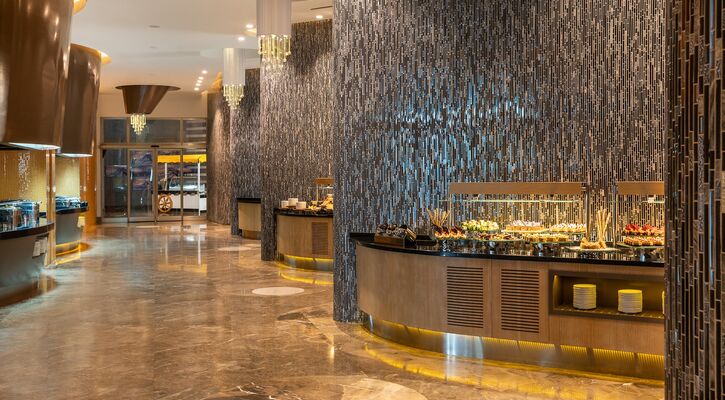 Elexus Hotel Resort