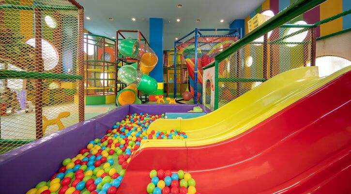 Elexus Hotel Resort