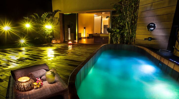 Elexus Hotel Resort