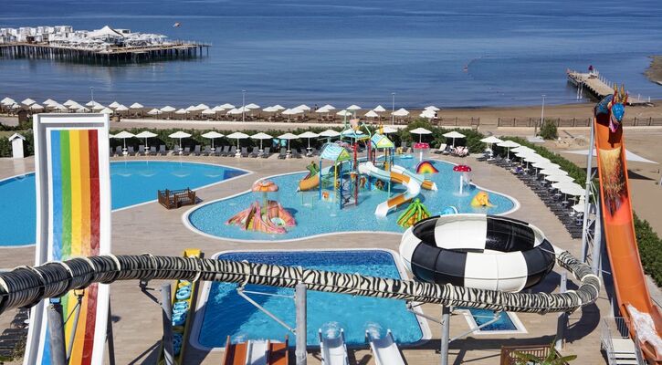 Elexus Hotel Resort