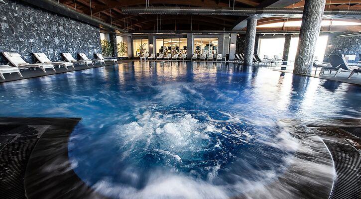 Elexus Hotel Resort